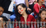 Bóng hồng Việt đọ sức mỹ nhân Thái trên khán đài AFF Cup 2018