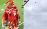 Van Dijk ăn mừng bằng cách gửi trái bóng cho... người ngoài hành tinh