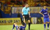 'Vua áo đen' liên tục mắc sai sót, V-League bao giờ có VAR?