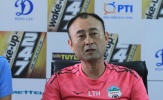 HLV Lee Tae-hoon: “Lối chơi HAGL không giống ĐT Việt Nam”