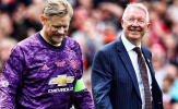 Huyền thoại Man Utd lên xe hoa với vợ mới tươi hơn cả con dâu