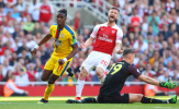 Arsenal gặp khó, 'quái thú' 80 triệu nổi điên: 'Thật buồn bực và khó chịu... '