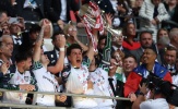 Cầu thủ Sheffield rơi nước mắt nhìn Sunderland vỡ òa niềm vui thăng hạng