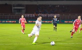 CĐV Bình Dương mong đợi Tiến Linh ghi bàn vào lưới CAHN