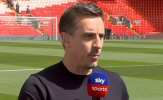 Gary Neville công khai xin lỗi Loris Karius sau phát ngôn quá đà