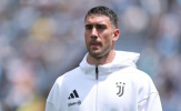 Vlahovic làm chậm kế hoạch chuyển nhượng của Juventus