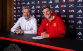 Manchester United: Hàng công lấp lánh trên nền móng ọp ẹp