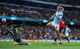 Man City vùi dập MU: Sai lầm khó tha thứ