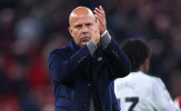 Lý do khiến Liverpool tụt lại trong cuộc đua vô địch Ngoại hạng Anh