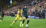 John Stones hồi sinh, tái hiện hình ảnh “con lắc” của Man City mùa ăn ba