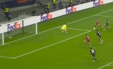 Liverpool đại thắng, Salah vẫn bị chỉ trích vì pha bóng ích kỷ