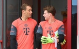 Bayern Munich đấu Gladbach: Vincent Kompany xác nhận Jonas Urbig bắt chính thay Manuel Neuer