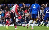 Chelsea thua ngược Sunderland, Maresca bức xúc về bàn thua dễ