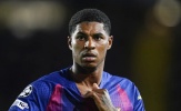 Rashford theo dõi Man United thi đấu khi cùng Barca chuẩn bị cho El Clasico