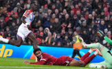 Bị Crystal Palace vùi dập 3-0 ngay tại Anfield, Liverpool dừng bước ở vòng 4 Cúp Liên đoàn