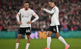 Van Dijk cảnh báo Alexander-Arnold sẽ gặp nhiều khó khăn ở Anfield