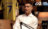 Ronaldo tái xuất cùng Piers Morgan, phát biểu gây tranh cãi về Messi