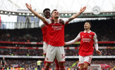 Xhaka tiết lộ ấn tượng đầu tiên về Saka tại Arsenal