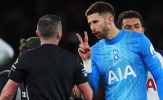 Vicario nghi ngờ bàn thắng của Eze trong trận Arsenal - Tottenham