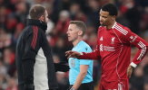 Liverpool thiệt đơn thiệt kép: Thua PSV, mất luôn Ekitike