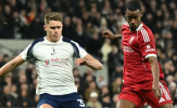 Van de Ven xin lỗi Isak sau chấn thương, Slot chỉ trích pha bóng