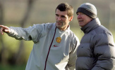 Giáng sinh 'nhớ đời' của Roy Keane: Bị đồng đội cô lập vì lệnh trừng phạt của Sir Alex