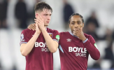 West Ham thua Fulham, Oliver Scarles bật khóc nhưng bị đồng đội ngó lơ