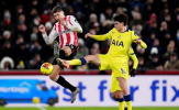 Tottenham chia điểm với Brentford trong ngày Frank tái ngộ