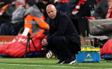Arne Slot gạch tên Liverpool khỏi đua vô địch