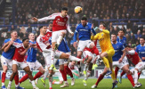 Vũ khí phạt góc giúp Arsenal nối dài kỷ lục từ năm 1958