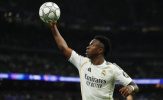 Vinicius tuyên bố muốn ở lại Real Madrid thật lâu