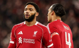 Slot và Van Dijk đồng loạt vinh danh Joe Gomez