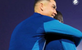 Ronaldo ôm Mane, biểu diễn kỹ thuật đỉnh trước trận Al Taawoun