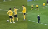 HLV Al Nassr quát lớn ngăn Ronaldo sút phạt