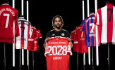 CHÍNH THỨC: Bayern trói chân trụ cột Gnabry đến năm 2028