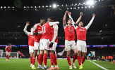 Né nhánh tử thần giúp Arsenal mơ cú ăn bốn vĩ đại