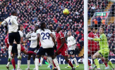 Houghton sốc vì cách West Ham kèm Van Dijk