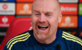 Sean Dyche cười nhạo tin đồn đàm phán với Tottenham