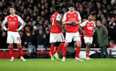Arsenal cùng Chelsea cho thấy bóng đá đang dần xa rời người hâm mộ