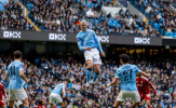 Haaland lập hat-trick, Man City hủy diệt Liverpool