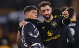 Bruno Fernandes dìu dắt lứa trẻ Man Utd tại Carrington