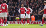 Arsenal bộc lộ sự yếu kém về bản lĩnh và hàng công bóng sống