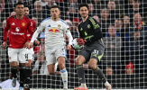 Bất chấp điểm yếu chơi chân Lammens vẫn là số một tại MU