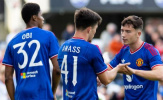 Dàn sao trẻ Carrington trao cho Carrick cơn đau đầu dễ chịu