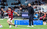 Lỗ hổng hàng thủ, Xabi Alonso cần viện binh gấp