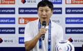 HLV Kim Sang-sik lý giải việc rút Quang Hải ra sân muộn