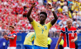 Vinicius Junior nắm đằng chuôi trong cuộc đấu với Real