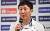 Điểm tin Bóng đá Việt Nam 1/8: HLV Kim Sang-sik tiết lộ nguyên nhân thay Đình Bắc; AFC chặn kế hoạch 20 tỷ USD của chủ tịch FIFA