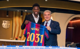 Barca chính thức ra mắt sao mai Jesse Bisiwu