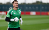 Cài điều khoản mua lại, Man Utd bán đứt thủ môn Vitek cho Boro